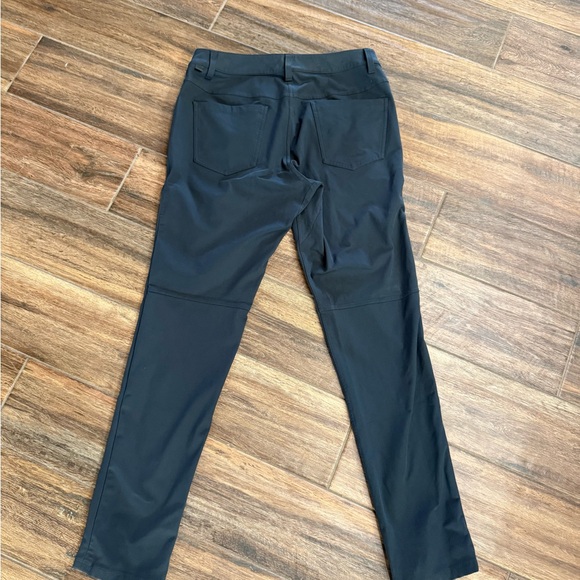 lululemon abc navy blue Pants size 30 - Picture 2 of 4